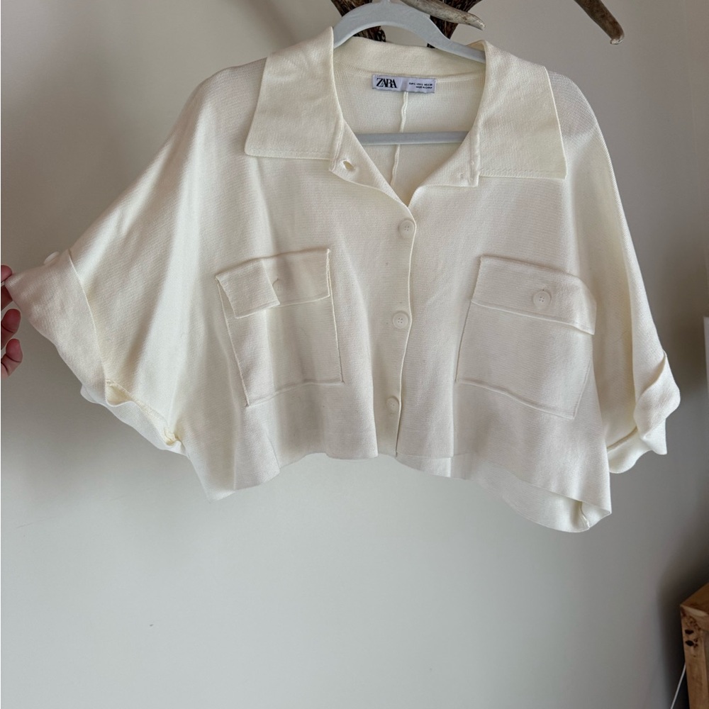 Zara Cream Cropped Button-Front Pocket Top